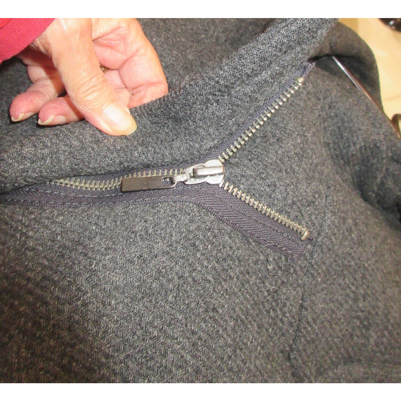 Banana Republic Women's Gray Pea Coat Wool Blend Toggle Button XS Pockets - Picture 10 of 12